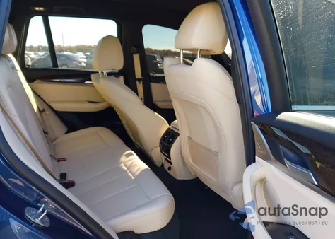 2018 BMW X3 xDrive30I из США, поврежденный, VIN 5UXTR9C52JLC81038